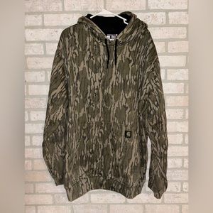 Carhartt XL hoodie (2023 style)